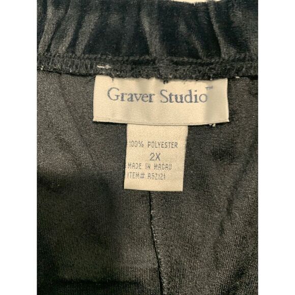 Graver Studio Black Velvet Pull On Pant - Picture 2 of 5